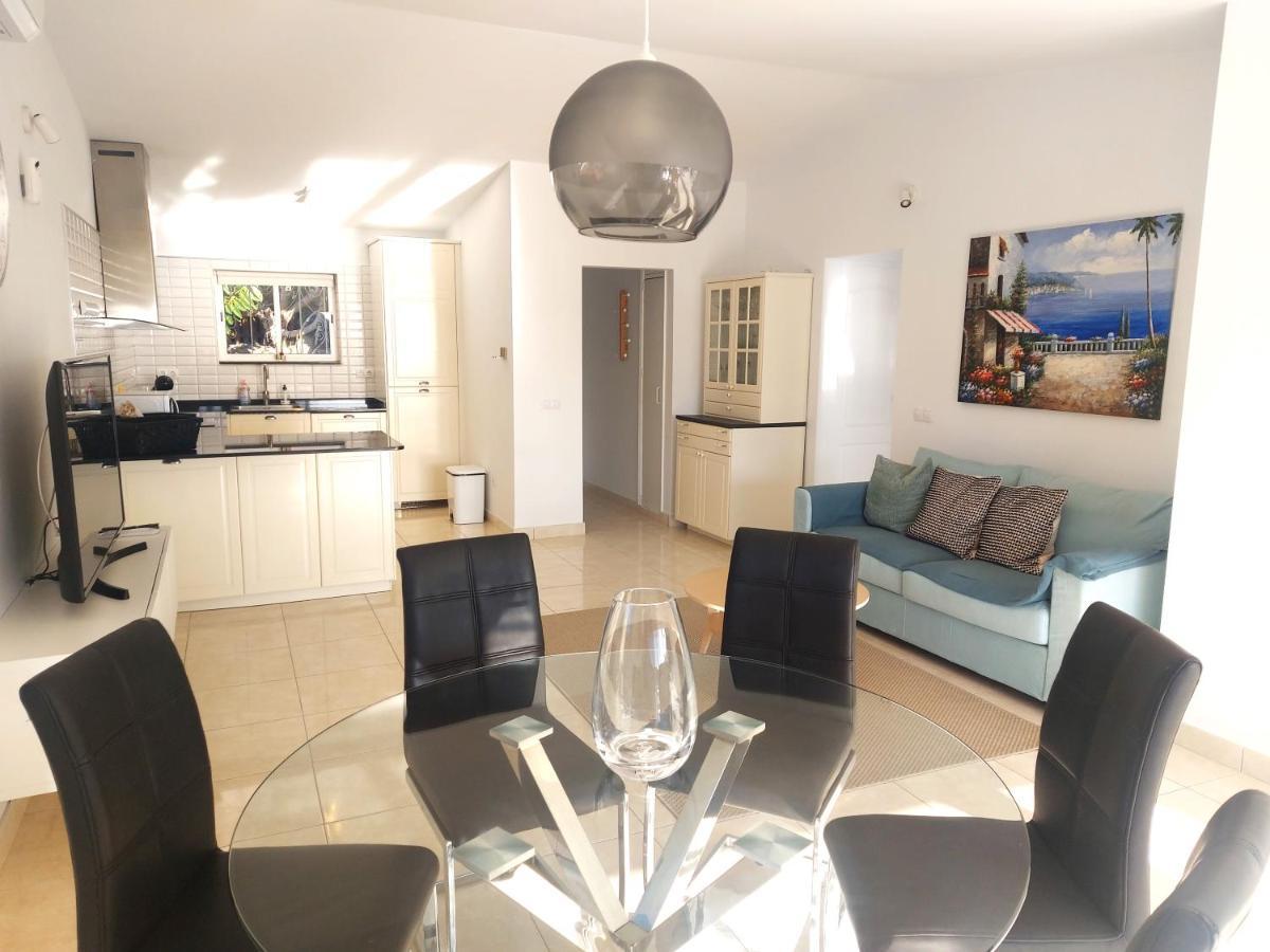 Casa Platero - Bungalow With Jacuzzi And Pool La Playa de Tauro المظهر الخارجي الصورة